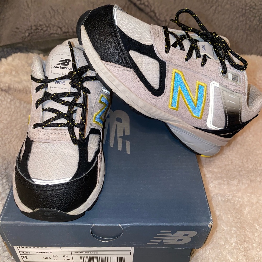 New Balanace Toddler Sneakers IC990SB5